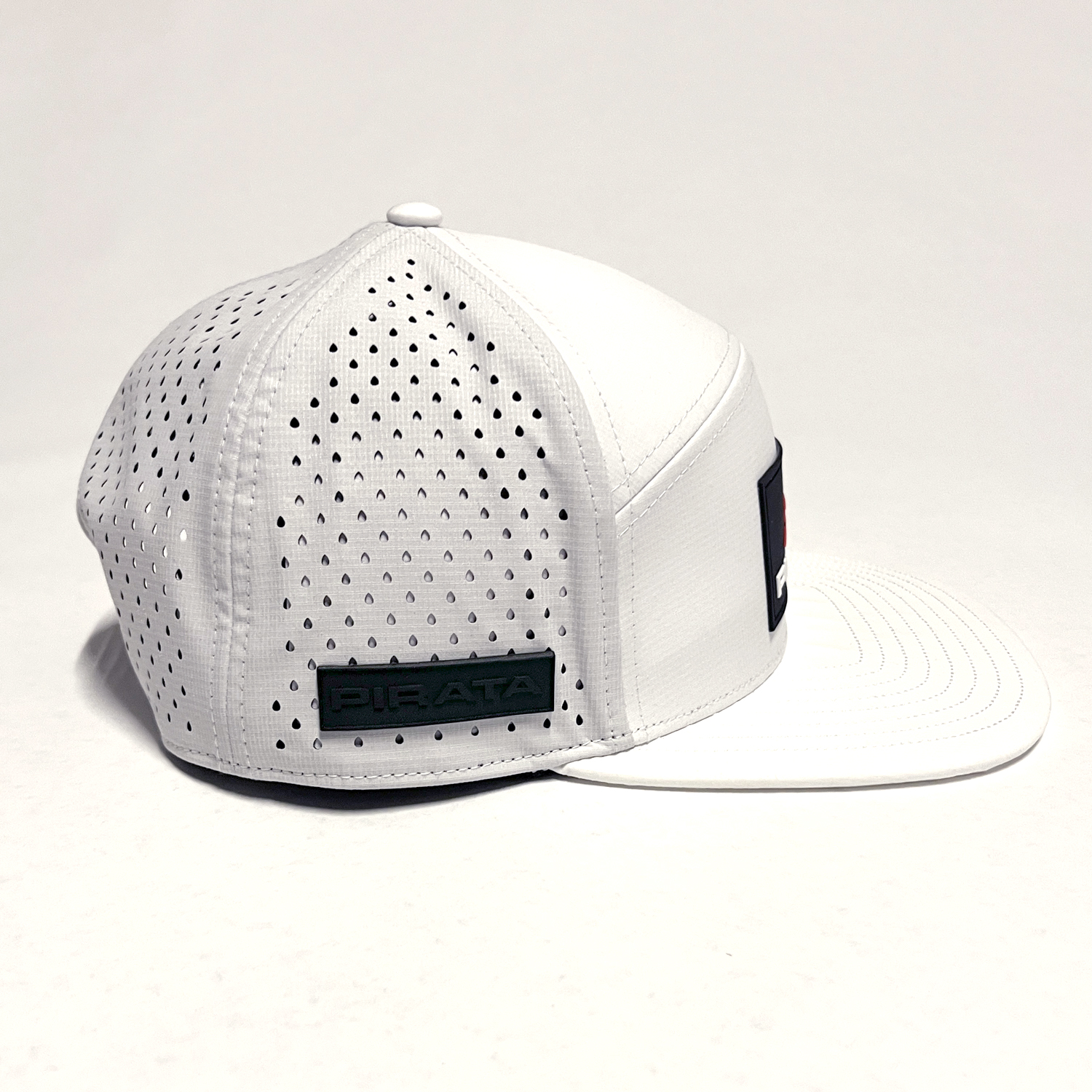 The Pirata Performance Flat Bill Snapback Cap - Image 4