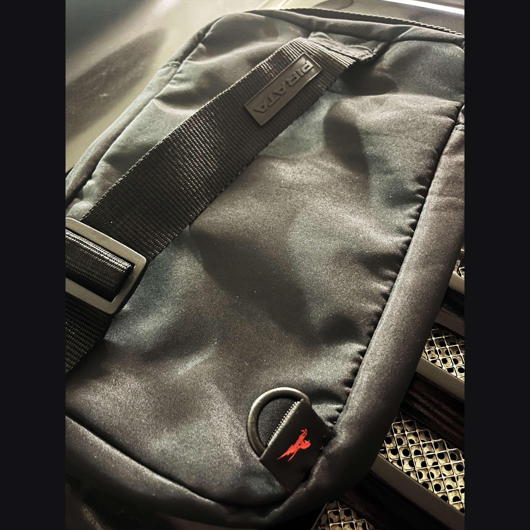 The Pirata Shoulder Sling - Image 11