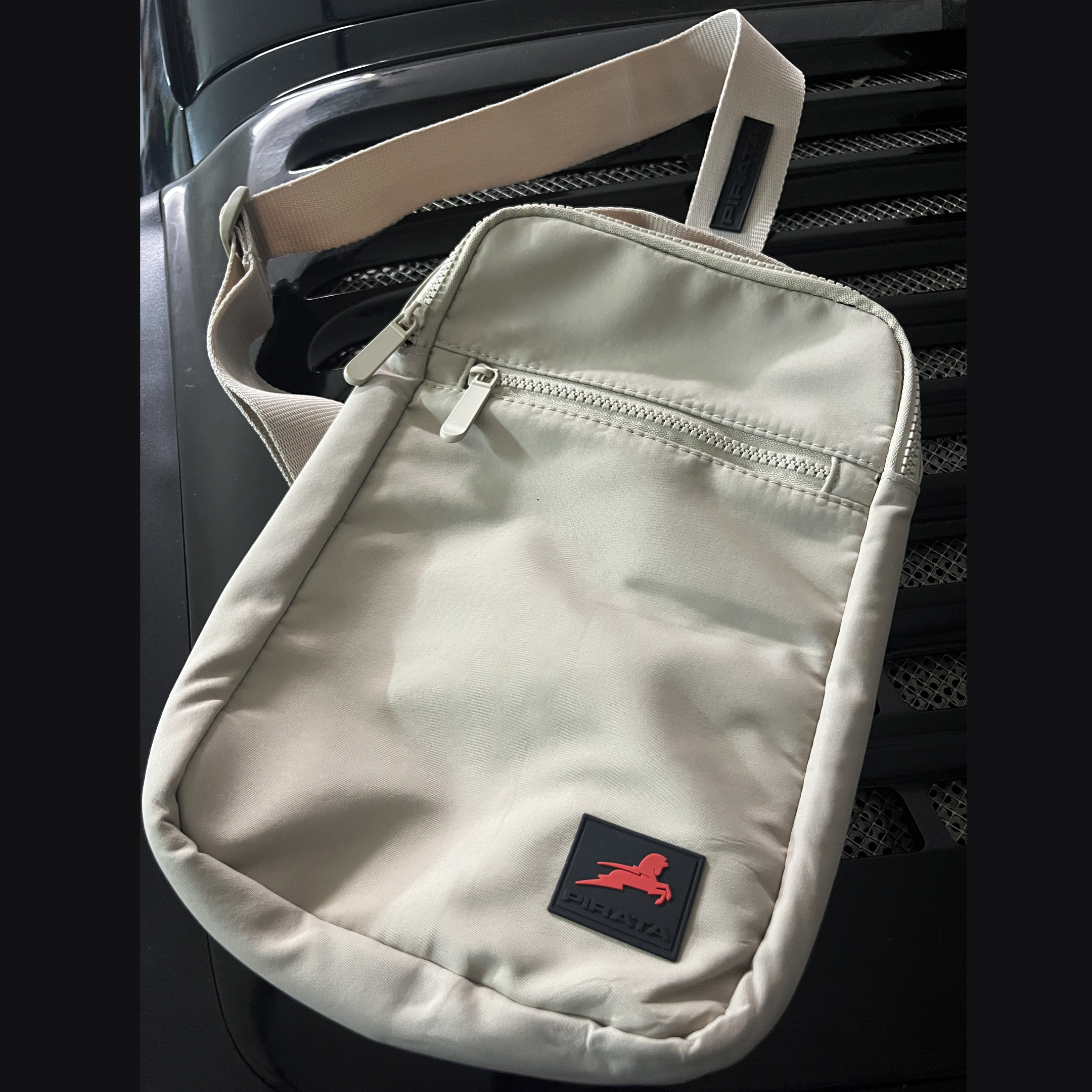 The Pirata Shoulder Sling - Image 5
